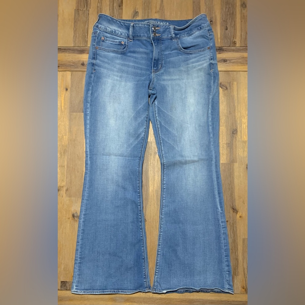 AMERICAN EAGLE OUTFITTERS Artist Flare Super Stretch Jeans - Size 14 Short